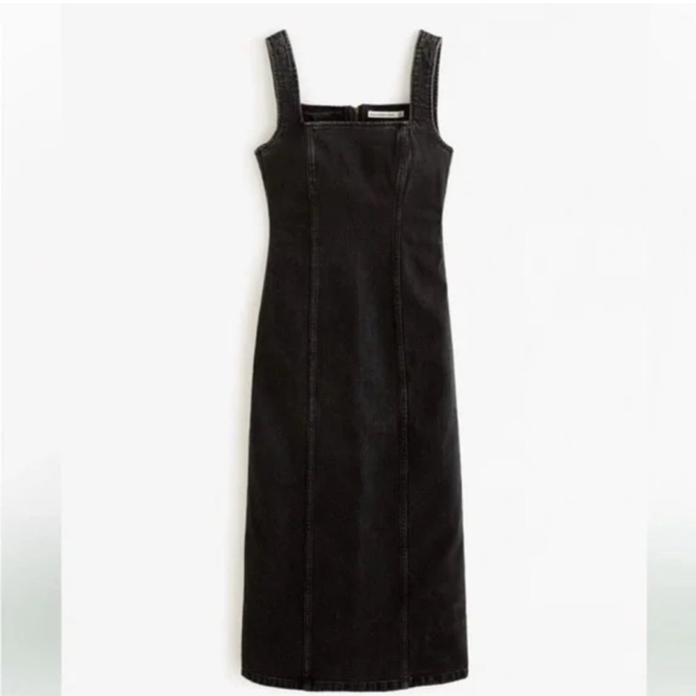 Abercrombie & Fitch Black Dress